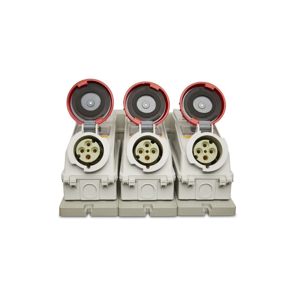 Conj Bq Mecan Surelock 3P+T 32A 380/440V 6H Trip Steck S63300006